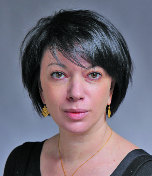 Khaykis, Inessa